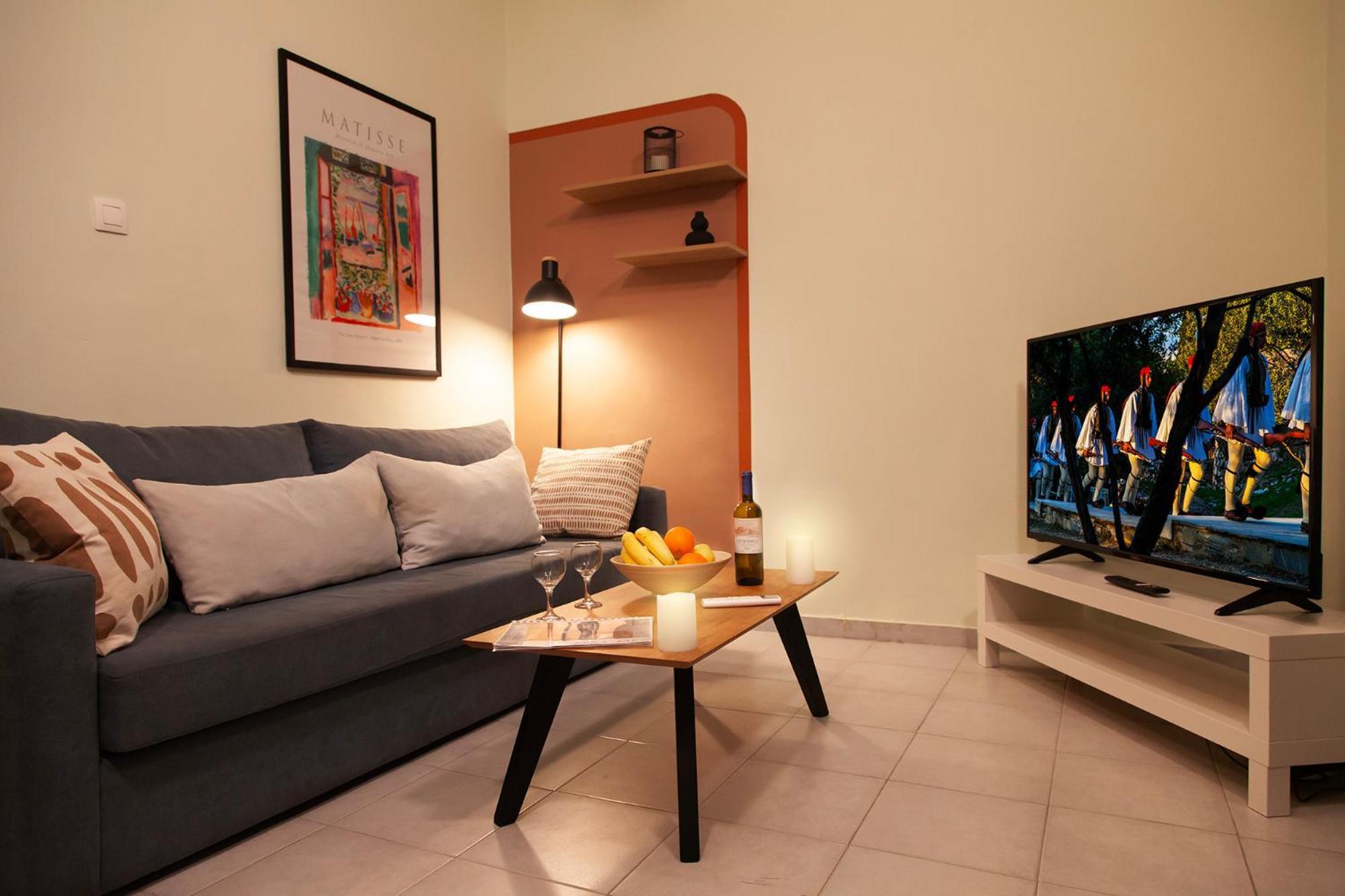 Aris123 By Smart Cozy Suites - Apartments In The Heart Of Athens - 5 Minutes From Metro - Available 24Hr Buitenkant foto