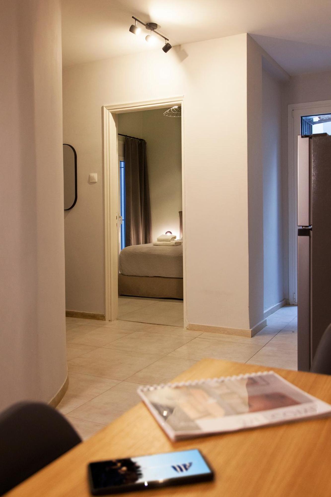 Aris123 By Smart Cozy Suites - Apartments In The Heart Of Athens - 5 Minutes From Metro - Available 24Hr Buitenkant foto